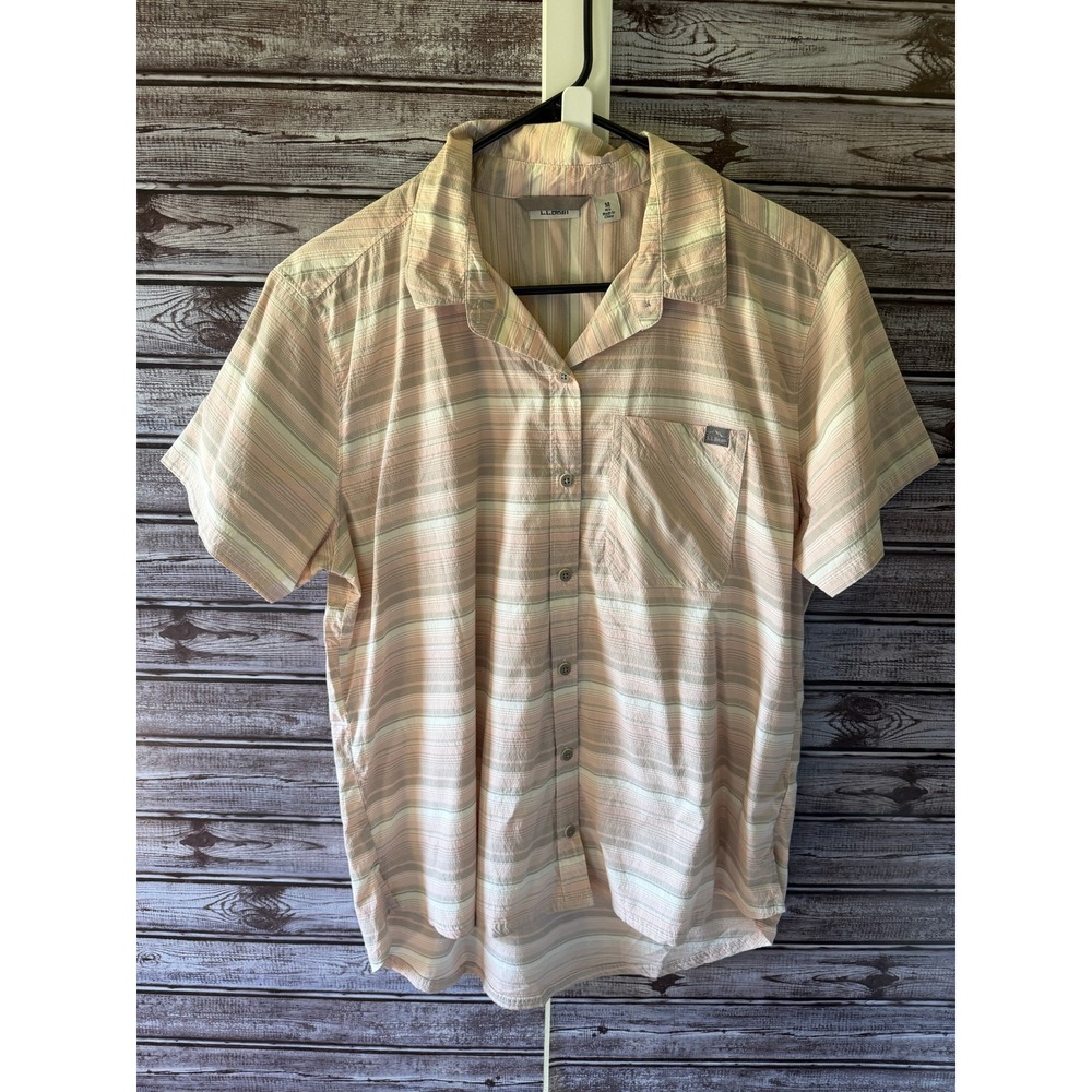 LL Bean Women's Short-Sleeved Button-Down Top Size M Pink Beige White Logo